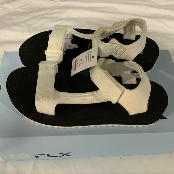 FLX SANDALS - Picture 2 of 5